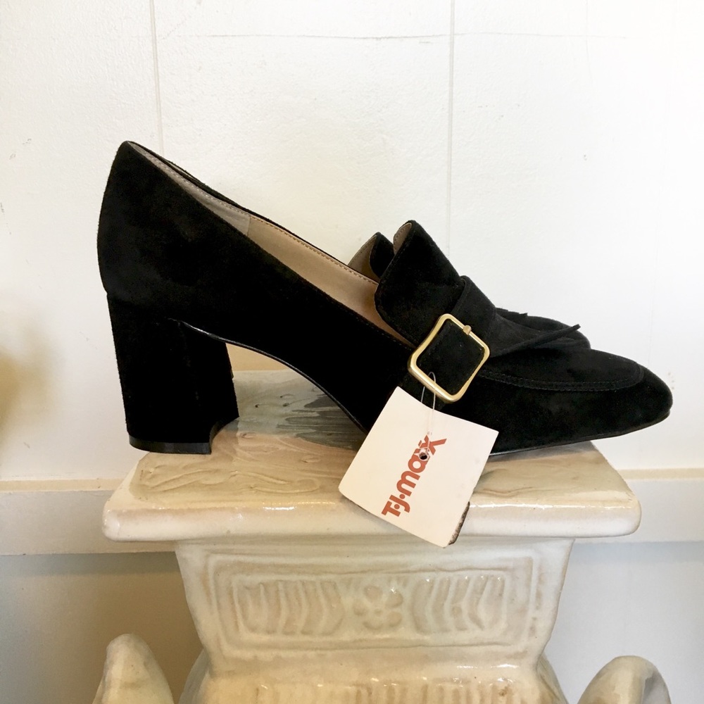 NWT Vince Camuto Black Suede Heels Size 8.5